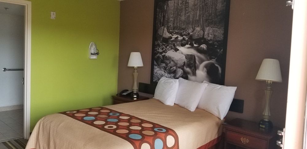 Room, 1 Double Bed, Accessible, Non Smoking (Mobility)