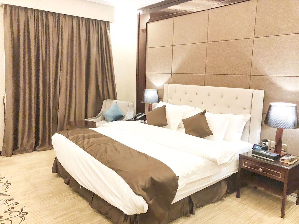 undefined Holiday khaleej 5