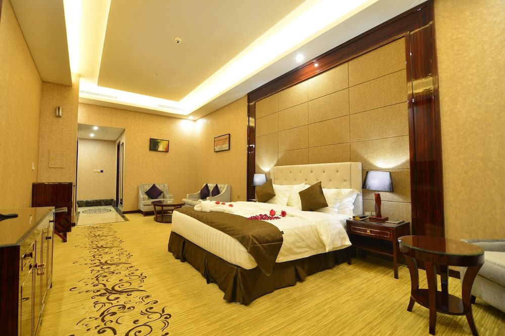 undefined Holiday khaleej 3