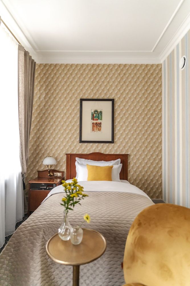 Comfort Single Room