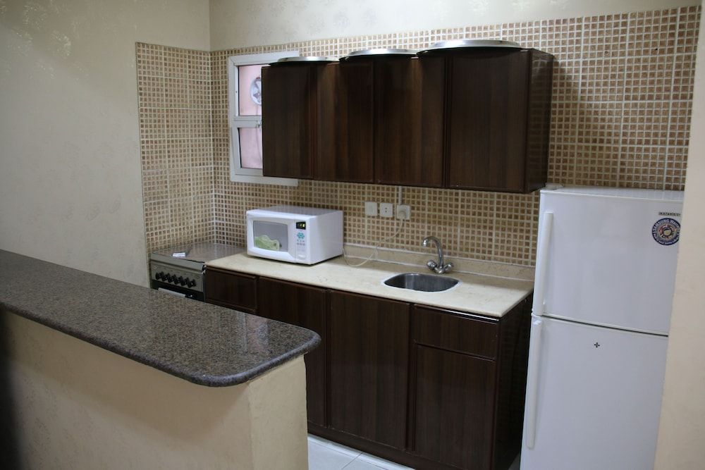 Dorar Darea Hotel Apartments - Al Mughrizat Apartment, 3 Bedrooms 14