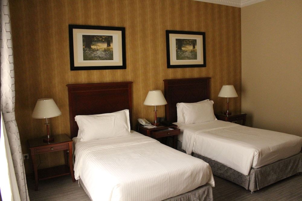 Executives Hotel - Olaya Standard Twin Room 10
