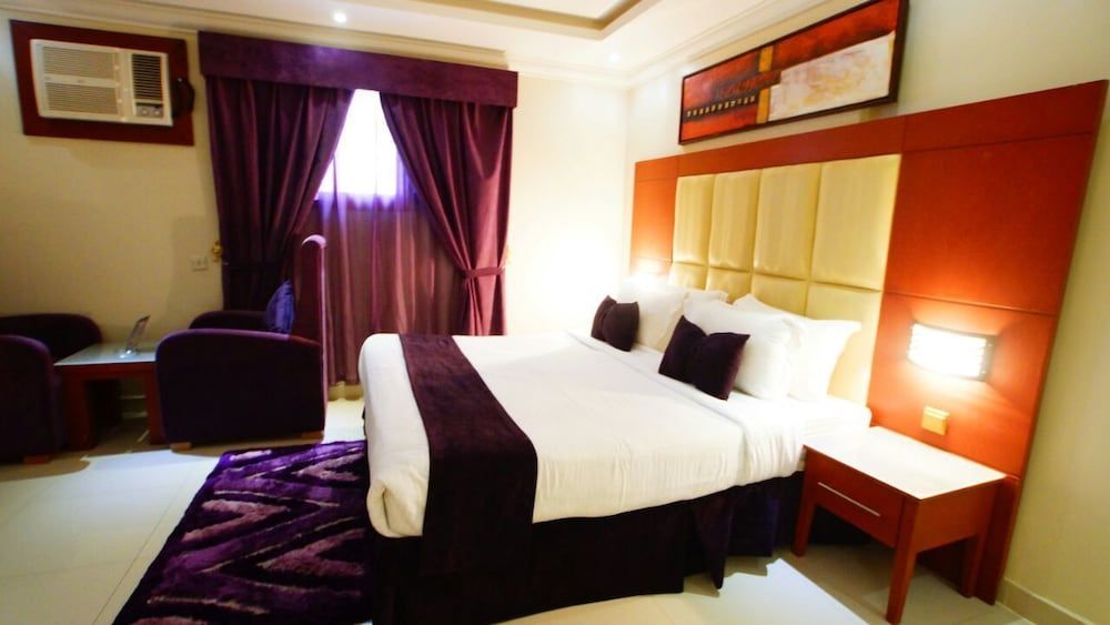 undefined AlMuhaidb Tahliya - Olaya 5