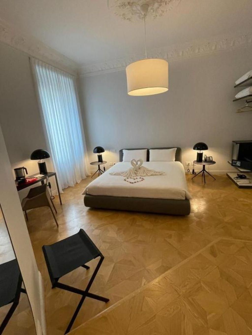 Annex Deluxe Queen Room