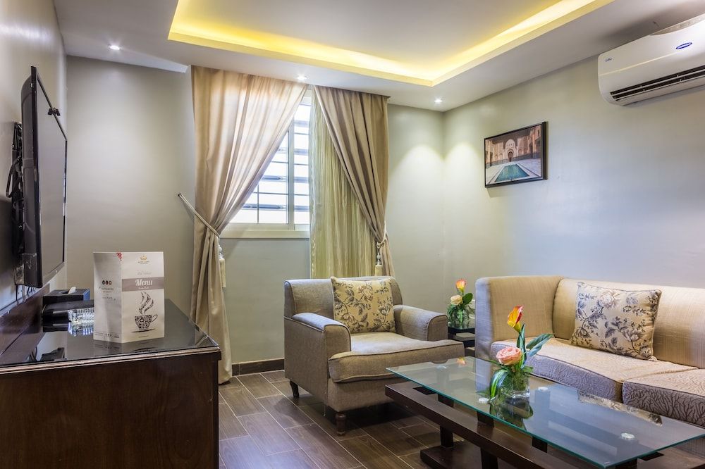 undefined Al Muhaidb Residence Al Malaz    3 8
