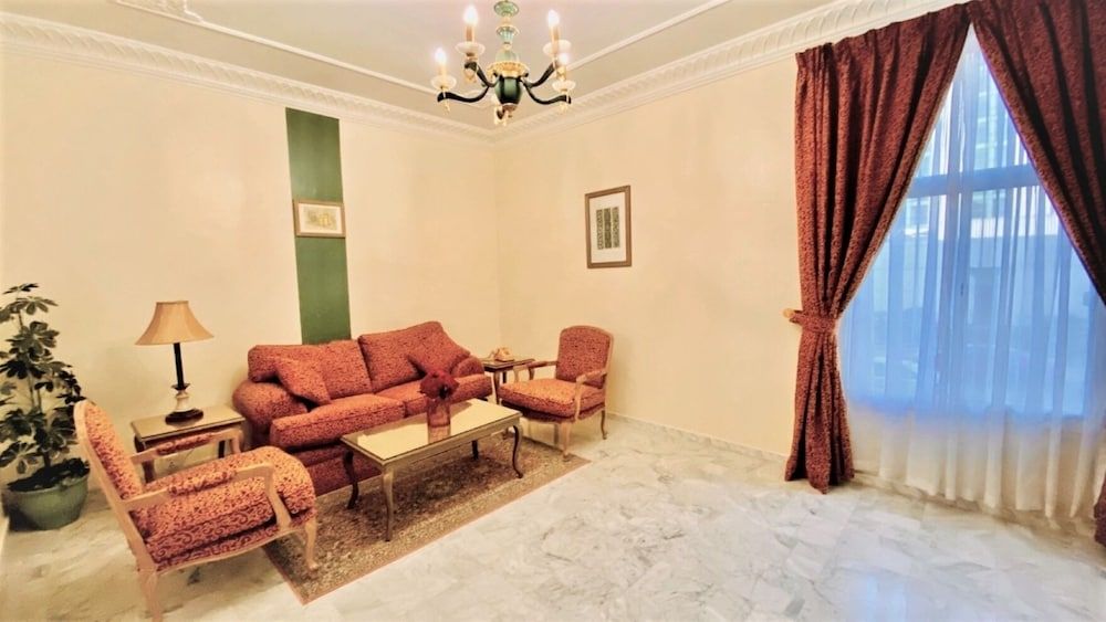 Rotanah Residence Apartments Family Apartment 6