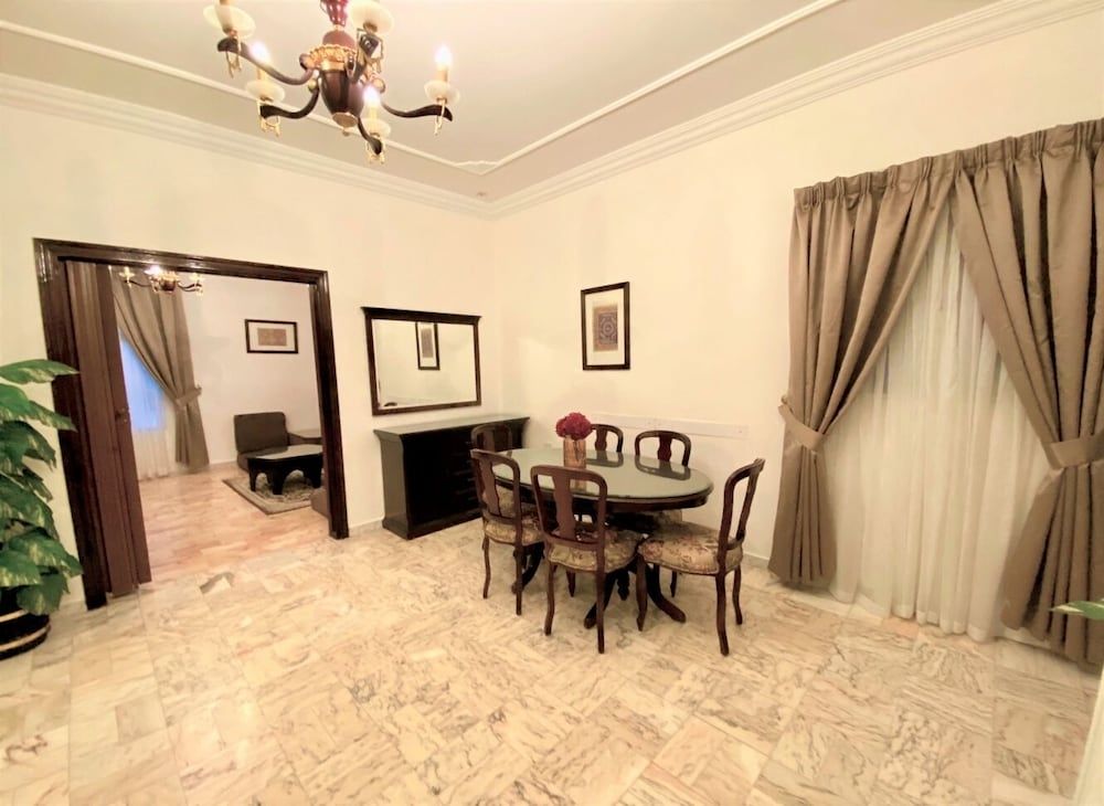 Rotanah Residence Apartments Family Apartment 4