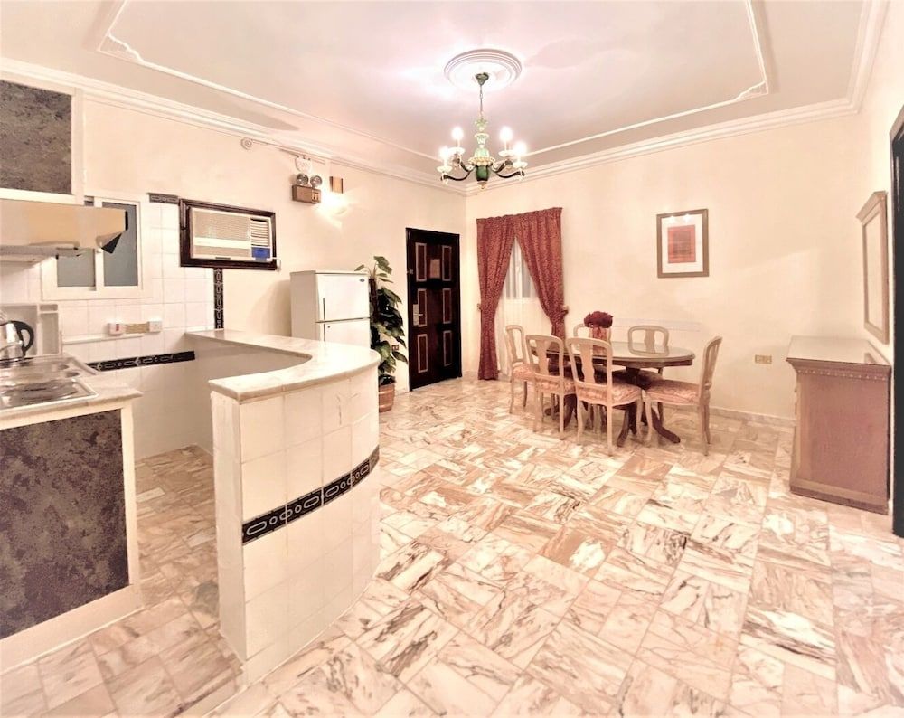 Rotanah Residence Apartments Family Apartment 5