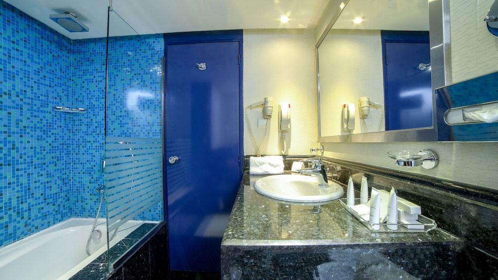 Crowne Plaza Riyadh Palace by IHG Suite, 1 Bedroom, Smoking 5