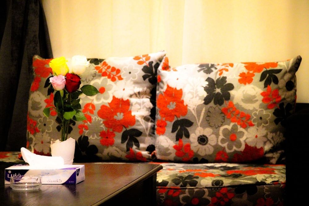 undefined Summerland Suites 5