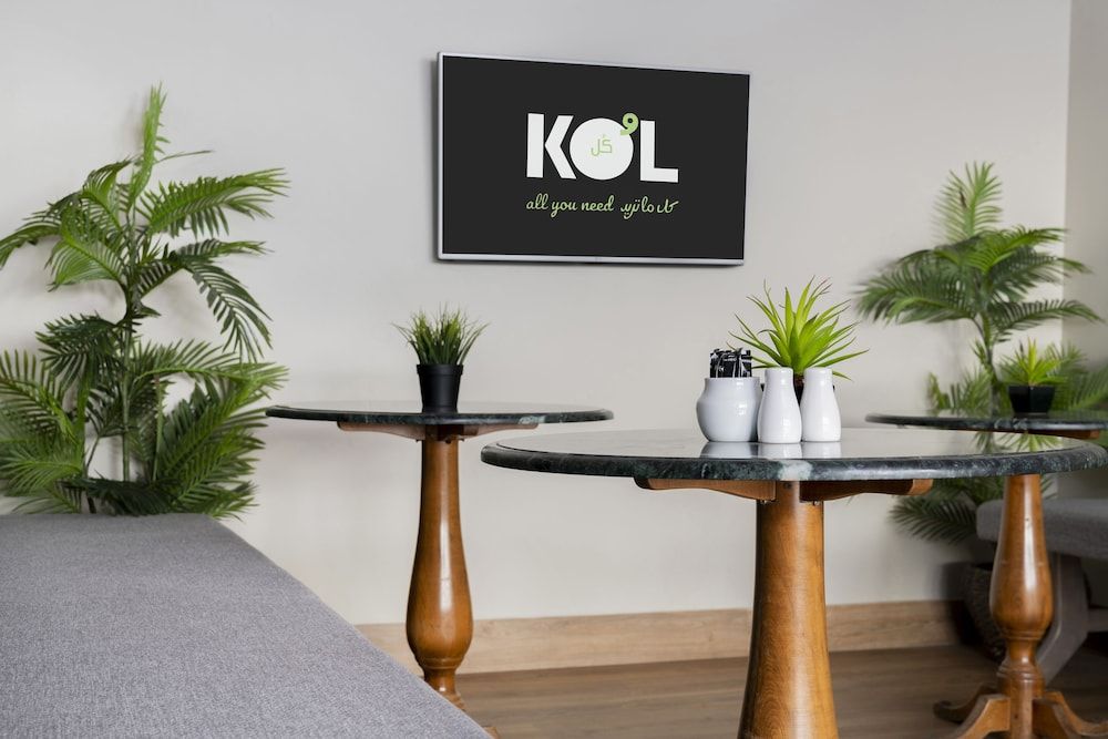 undefined Dara Quraish 8