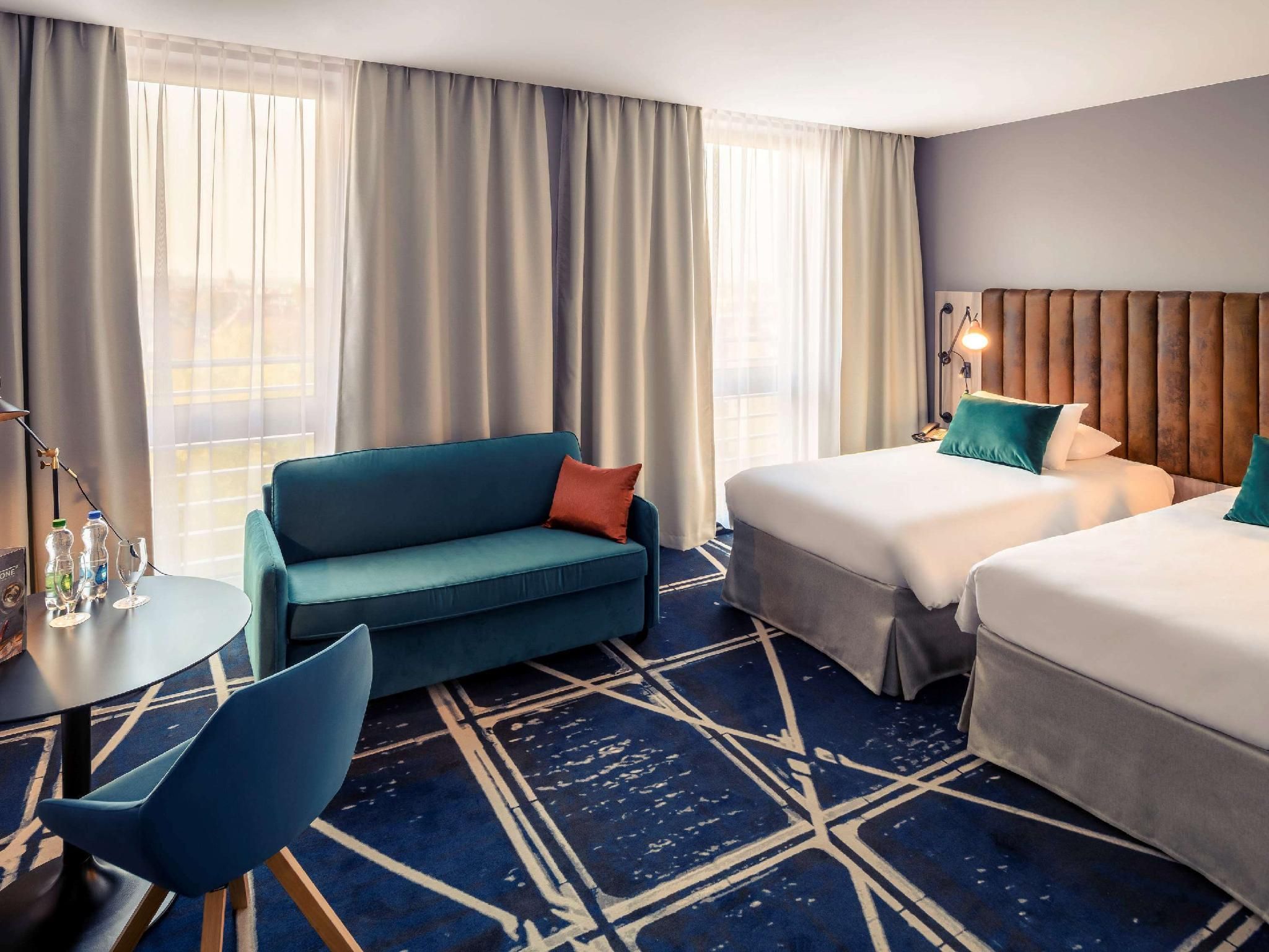 Privilege Room with 2 Single Beds