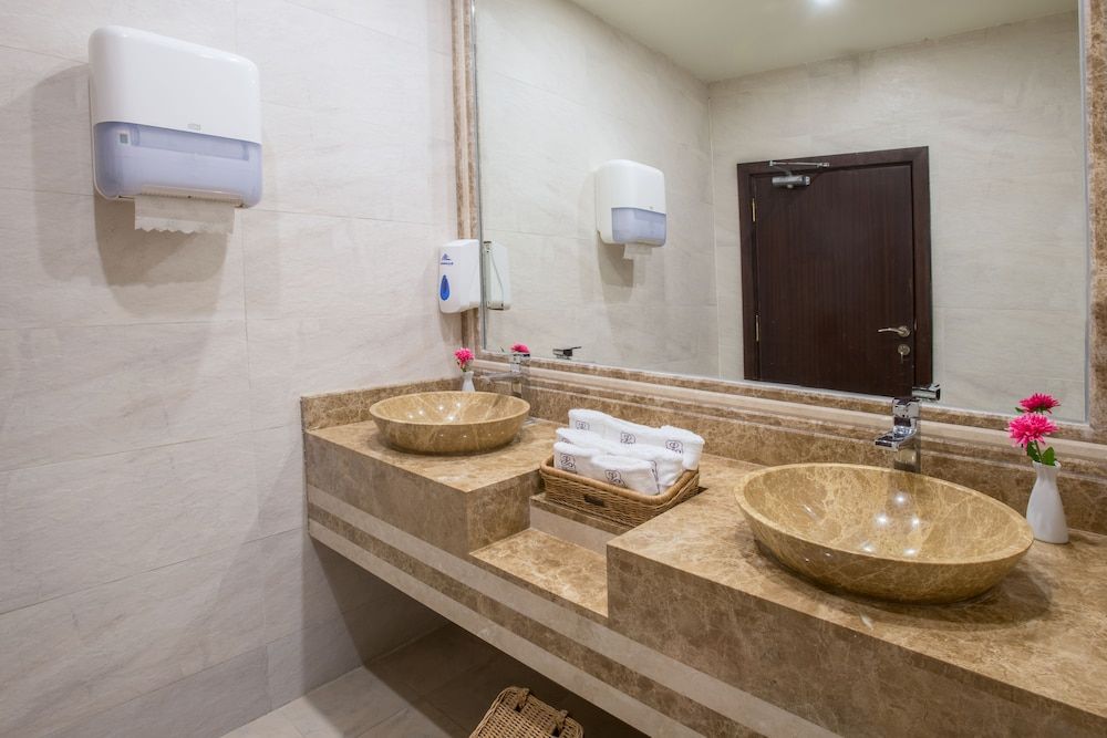 lavona hotel dammam Deluxe Suite 7