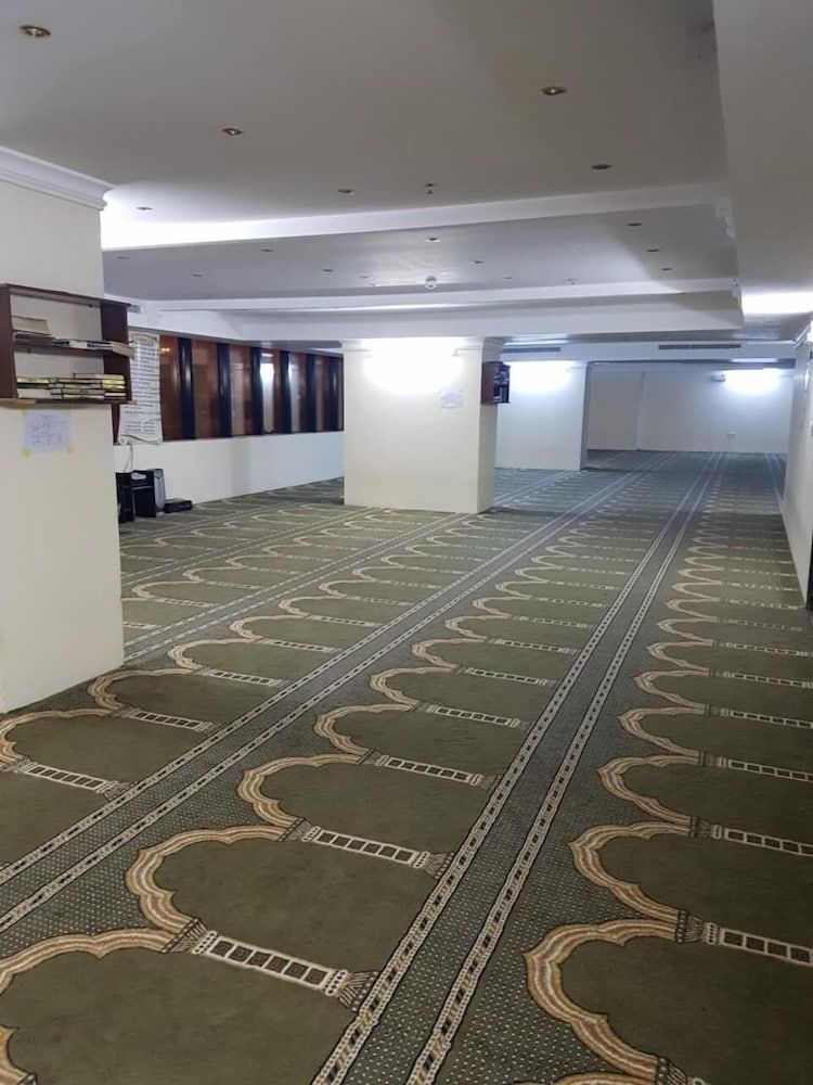 undefined Fal Al Taj Hotel 5