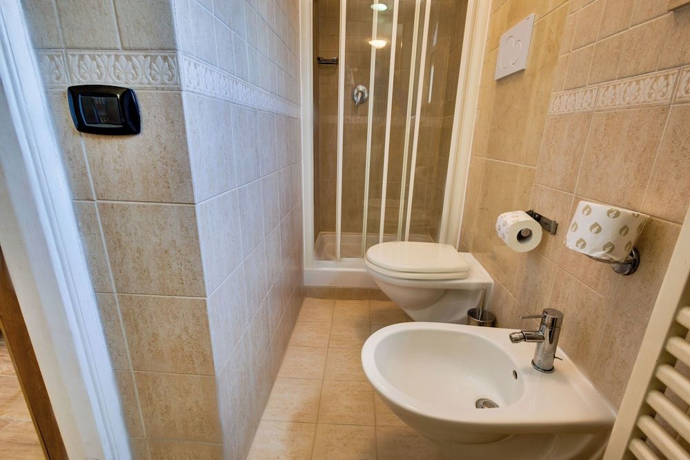 Hotel Terminal Double Room 7