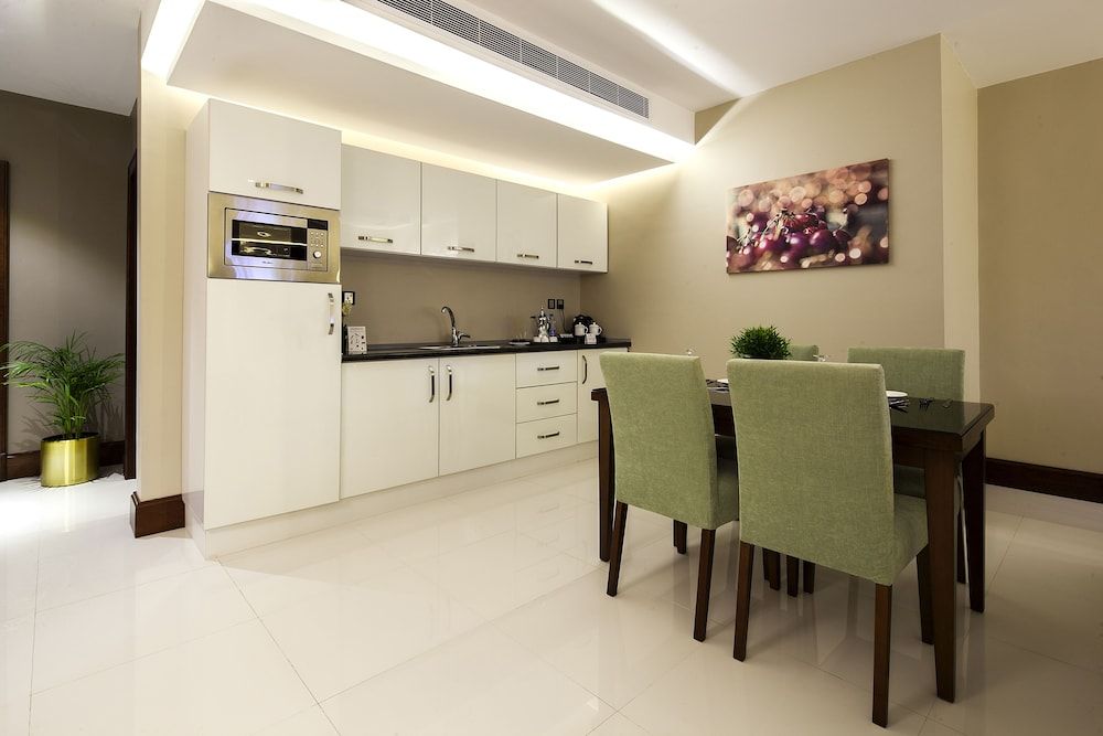 undefined Western Lamar Hotel 10