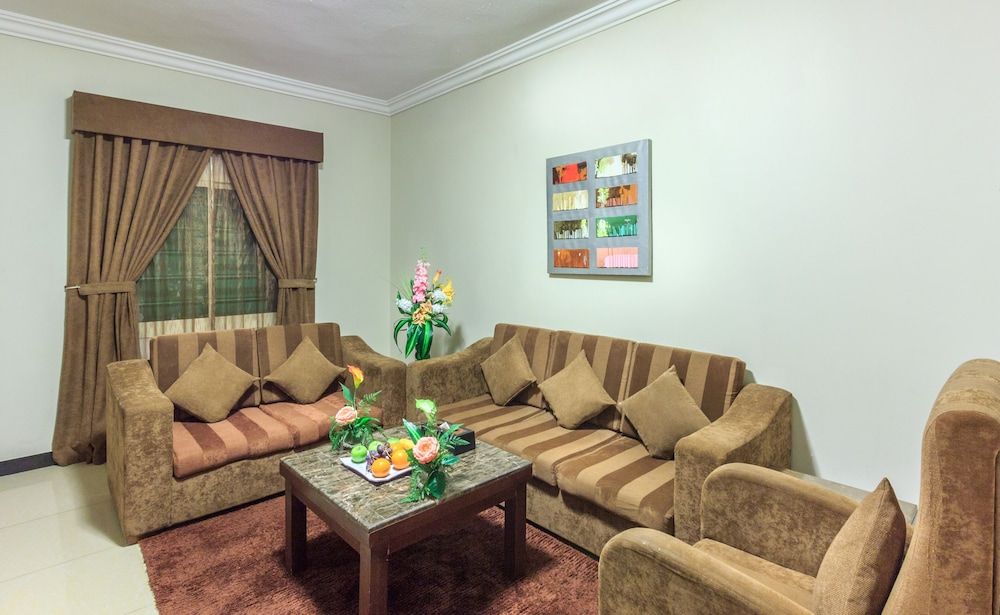 undefined AlMuhaidb Furnished Units King Abdulaziz 7