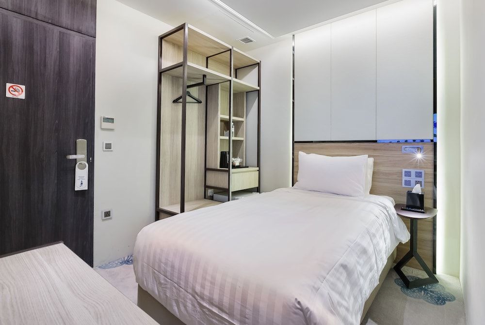 undefined The Quay Hotel 8