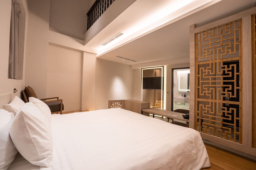 undefined The Quay Hotel 5