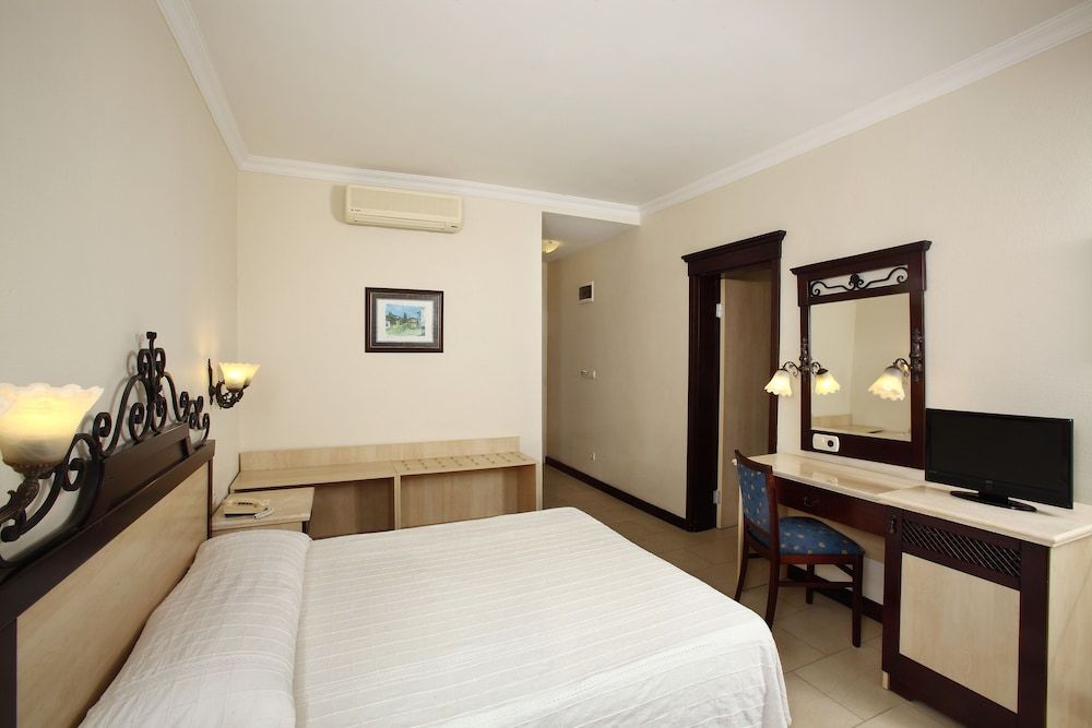 Mirage Family Club - All Inclusive Double Room 2