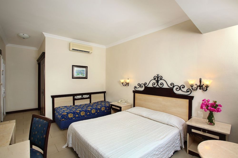 Mirage Family Club - All Inclusive Double Room 5
