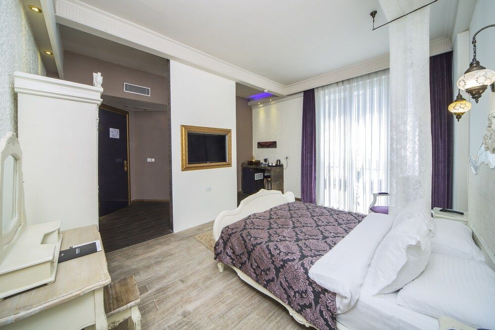 The Selection Suites Comfort Suite 5