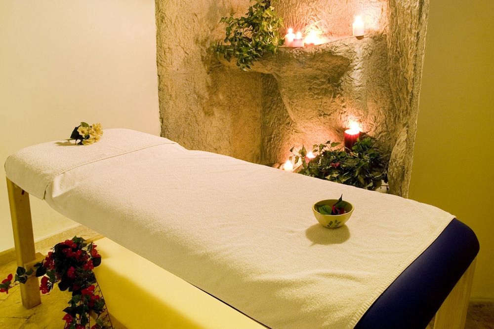 Facial
