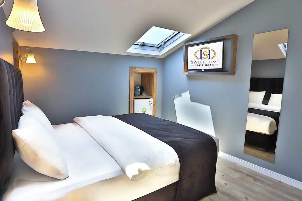 undefined Sweet Home Suite Hotel 9