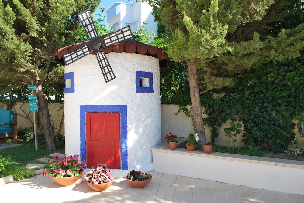 undefined Serpina Hotel - Adults Only 7