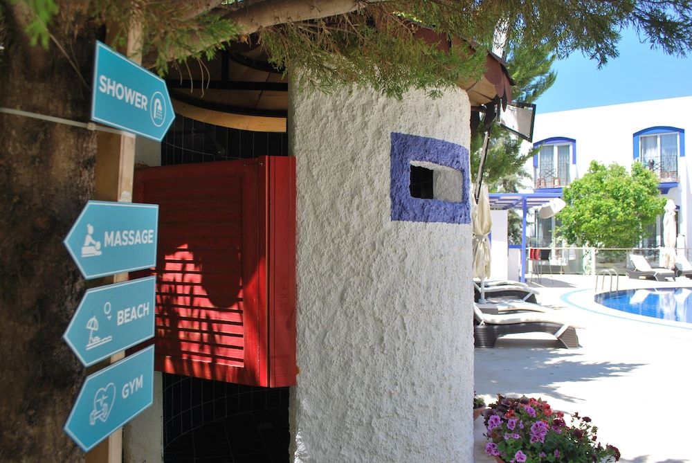 undefined Serpina Hotel - Adults Only 8