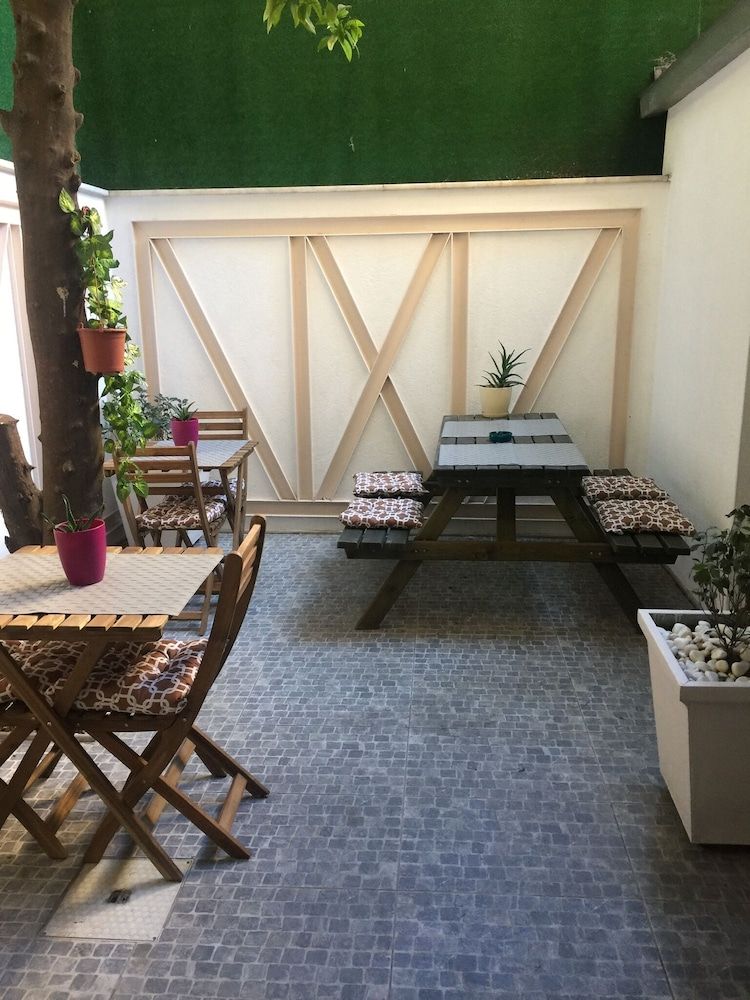 undefined Otel Balca 9