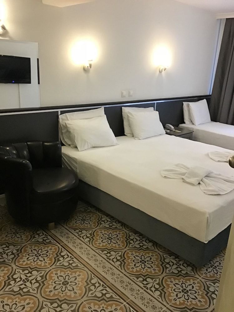 undefined Otel Balca 2