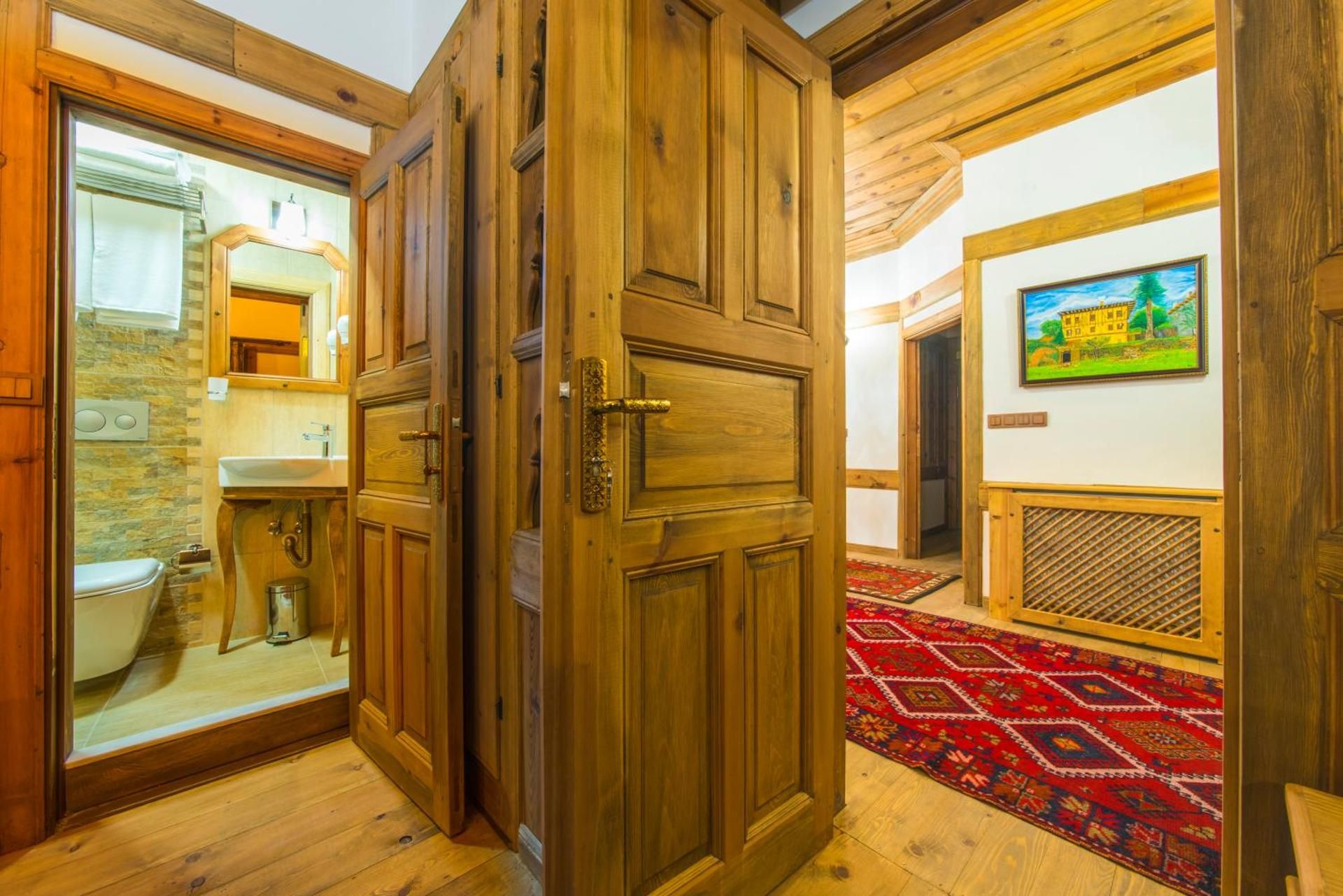 Akbulut Konak Deluxe Triple Room 7