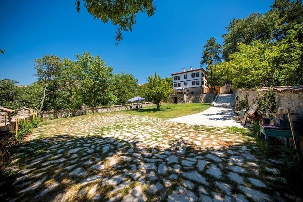 Akbulut Konak