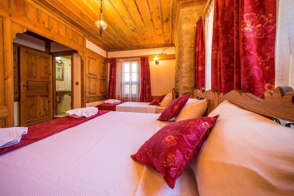 Akbulut Konak Deluxe Triple Room