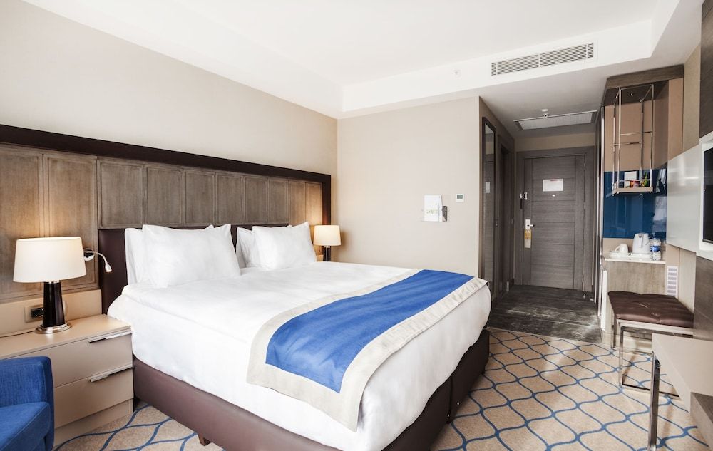 Standard Room, 1 King Bed, Non Smoking