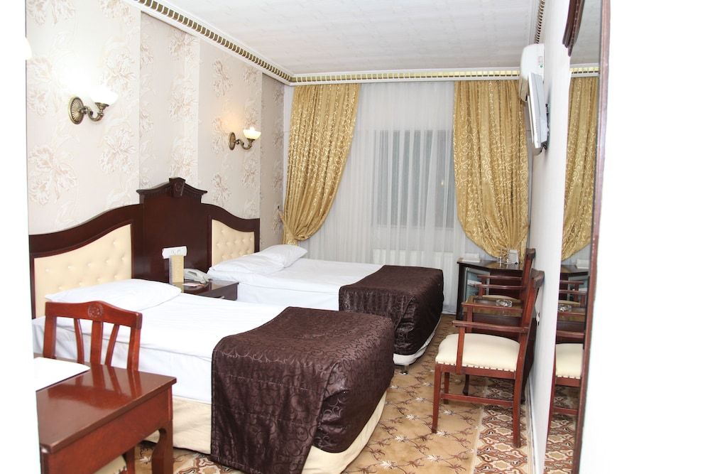 undefined Royal Anka Hotel 4