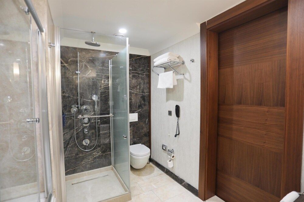 Radisson Blu Hotel Diyarbakir Junior Suite 3