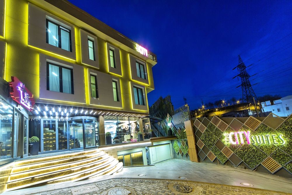 undefined The City Suites 3