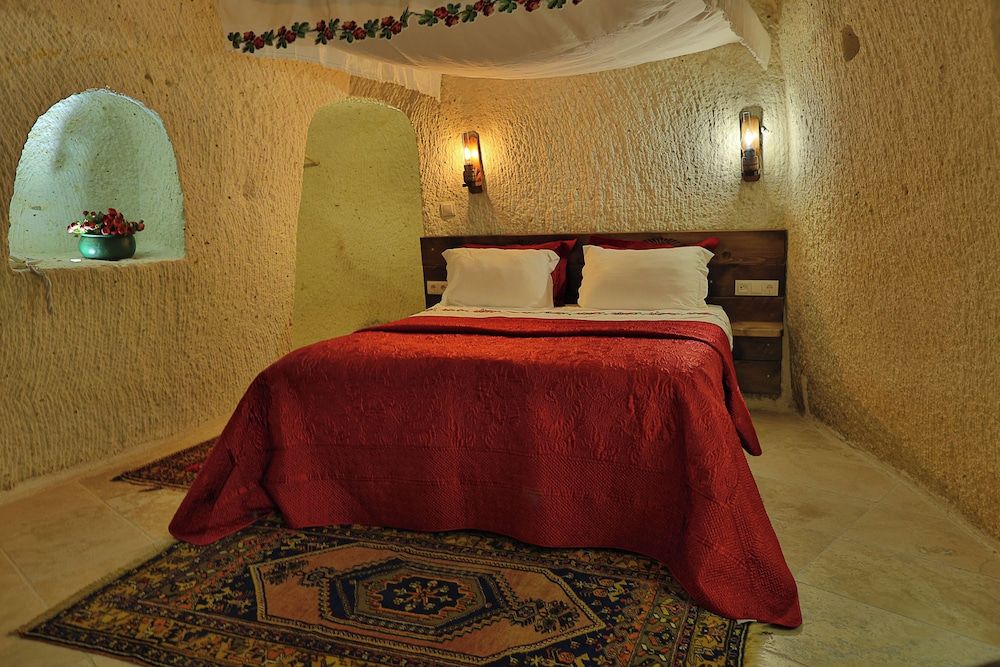 undefined Demisos Caves The Hotel 9