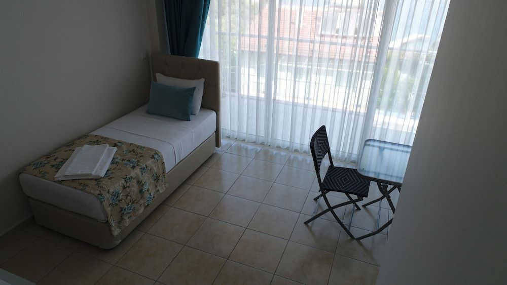 Sovalye Hotel Family Room, Sea View 5