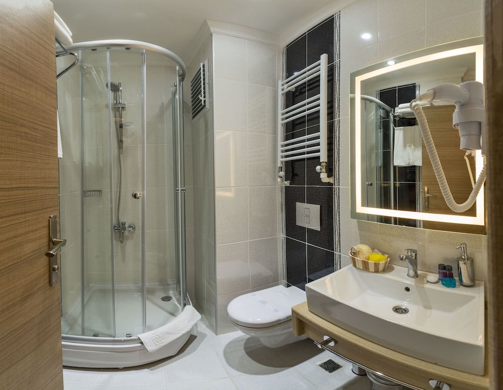 Ottoman City Hotel Standard Double or Twin Room 7
