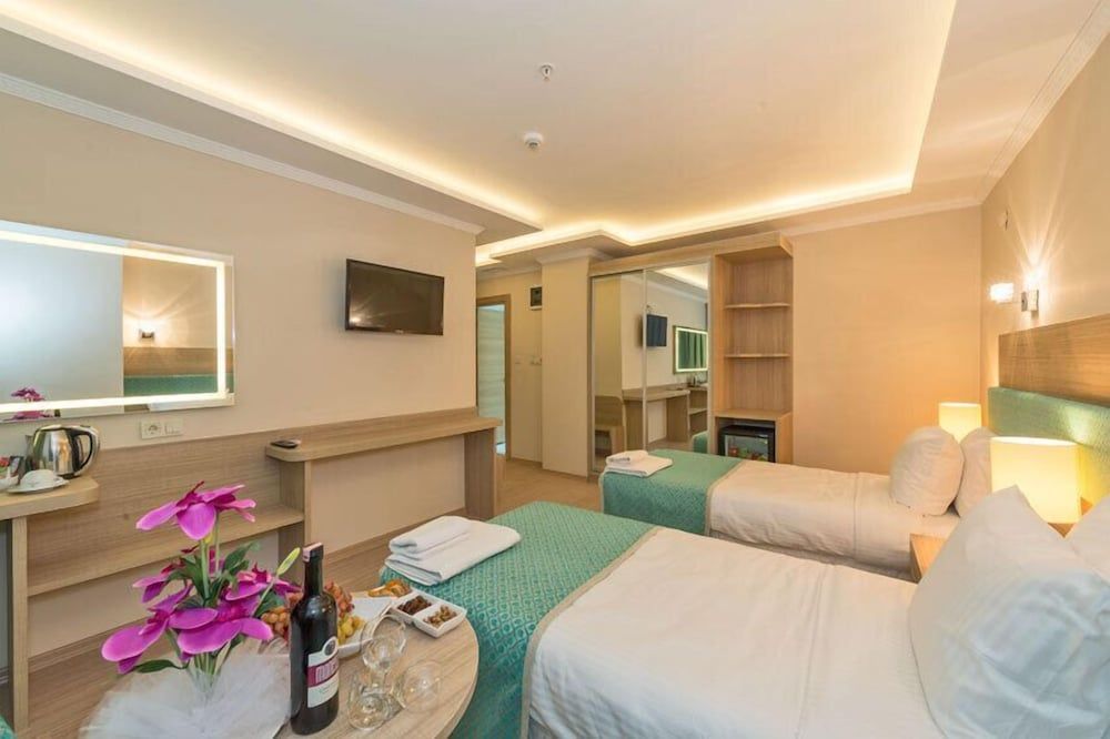 undefined Ottoman City Hotel 4