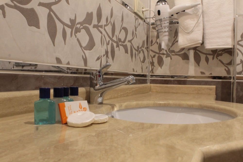 Reyyan Hotel Standard Double Room 7