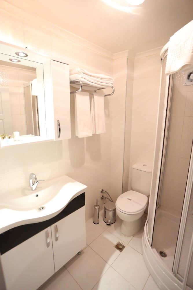 Hotel Destino Park Economy Double Room 8