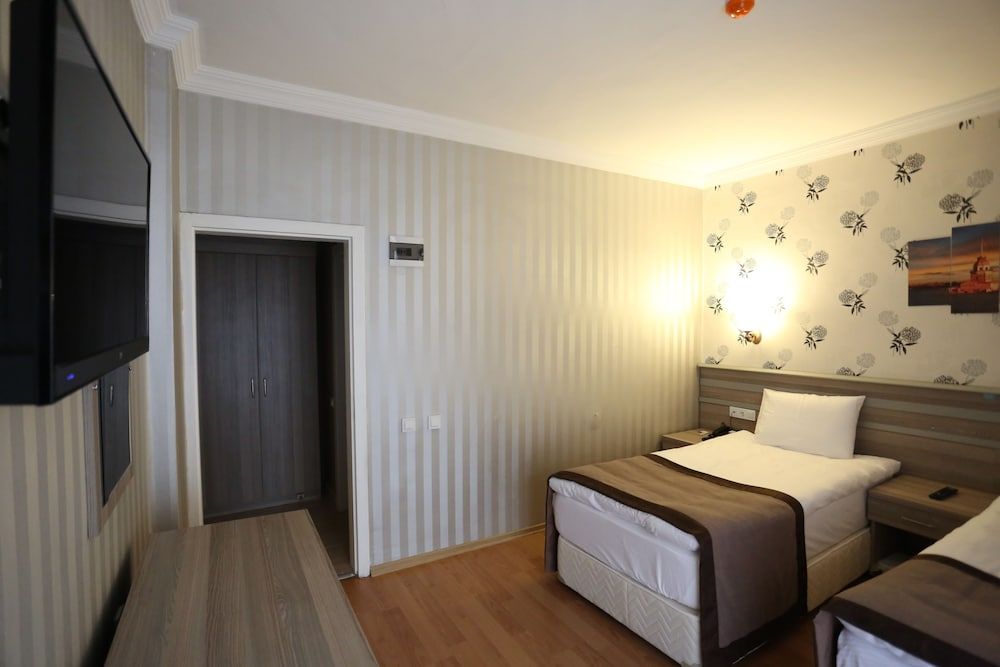 Hotel Destino Park Economy Double Room 2