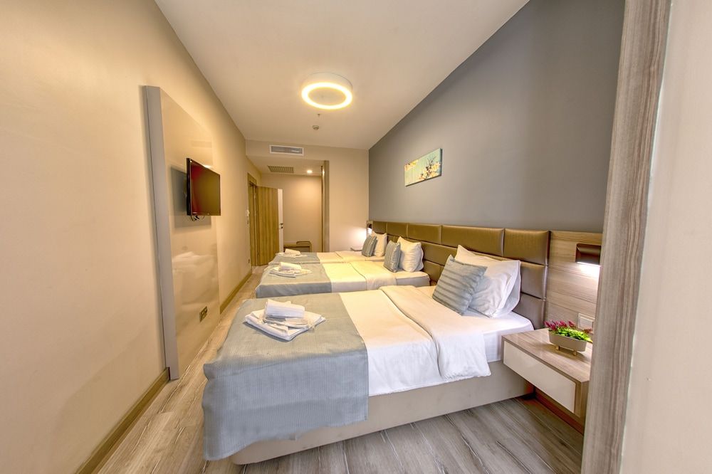 undefined My House N5 Suite Hotel 8