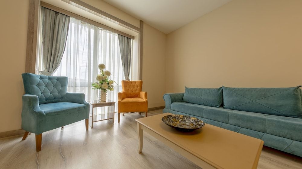 undefined My House N5 Suite Hotel 4