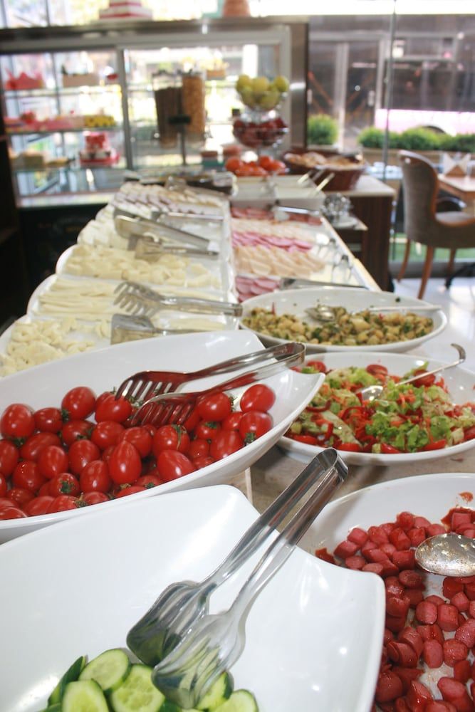 undefined The Central Hotel 6