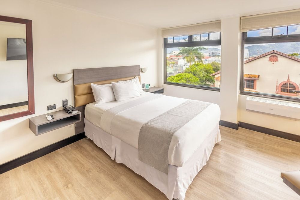 undefined Parque del Lago Boutique Hotel 4